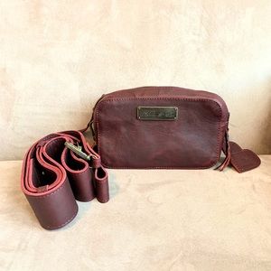 Brand new Nena Vino Tinto essentials bag